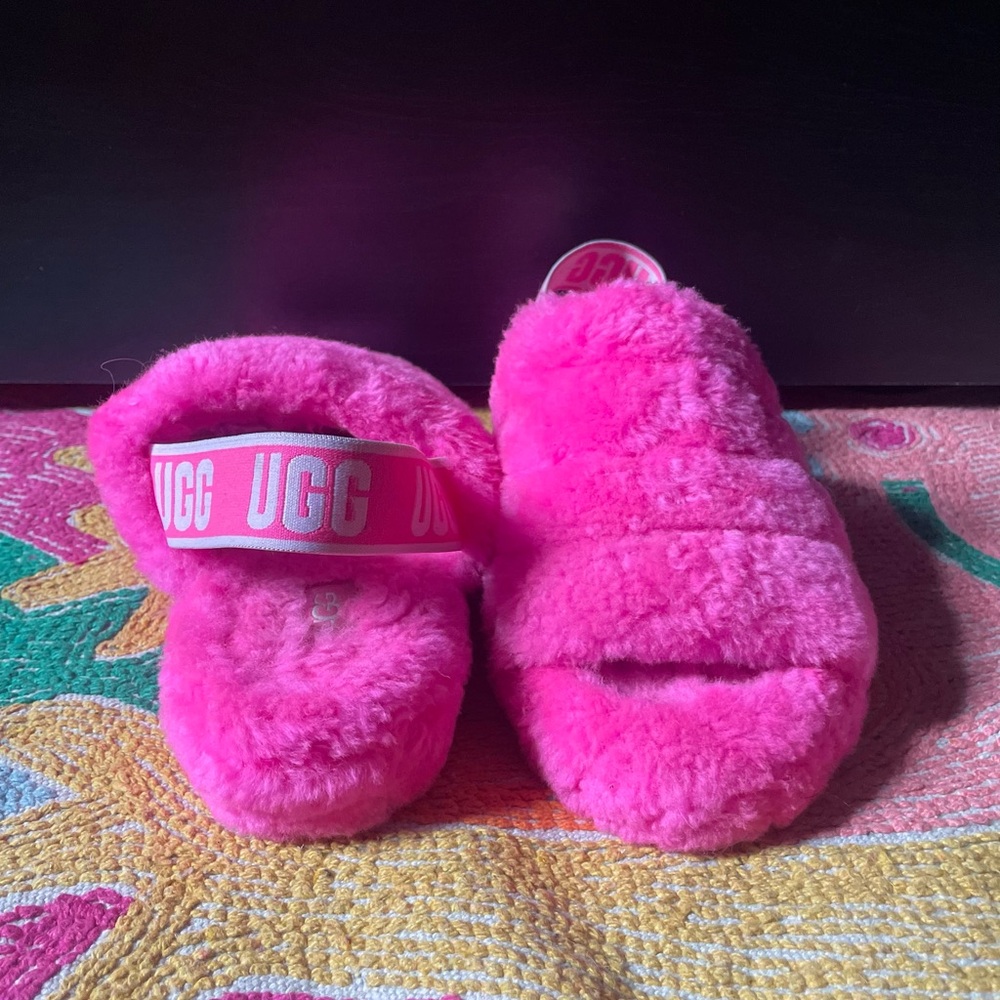 UGG Hot Pink Fluff yeah’s Slippers